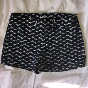 BOGO 1/2 OFF SHORTS‼️Old Navy Pixie Shorts